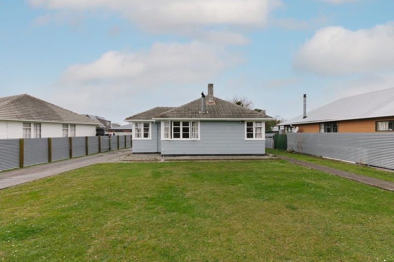 Photo of property in 45 Tweed Street, Roslyn, Palmerston North, 4414