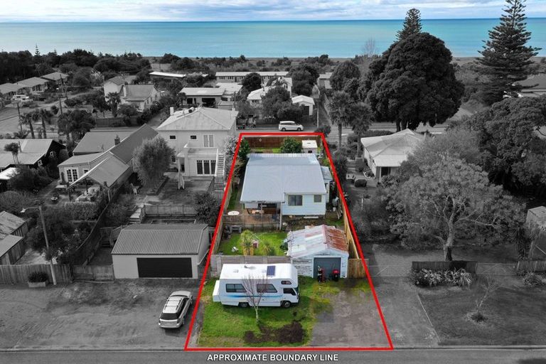 Photo of property in 3 Grange Road North, Haumoana, 4102