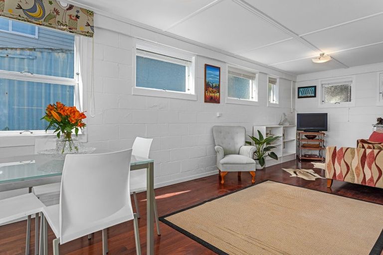 Photo of property in 352 Ocean Road, Ohope, 3121