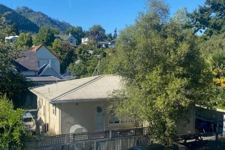 Photo of property in 2 Synagogue Lane, Nelson, 7010