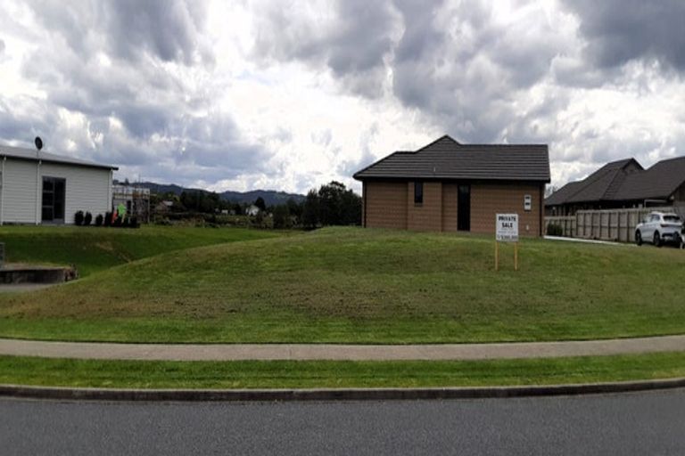 Photo of property in 16 Breton Drive, Waipu, 0510