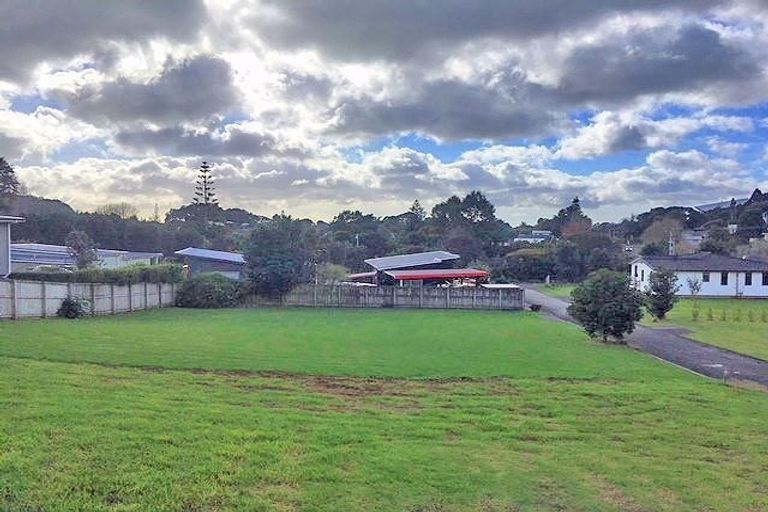 Photo of property in 6 Kingfisher Way, Whiritoa, Whangamata, 3691