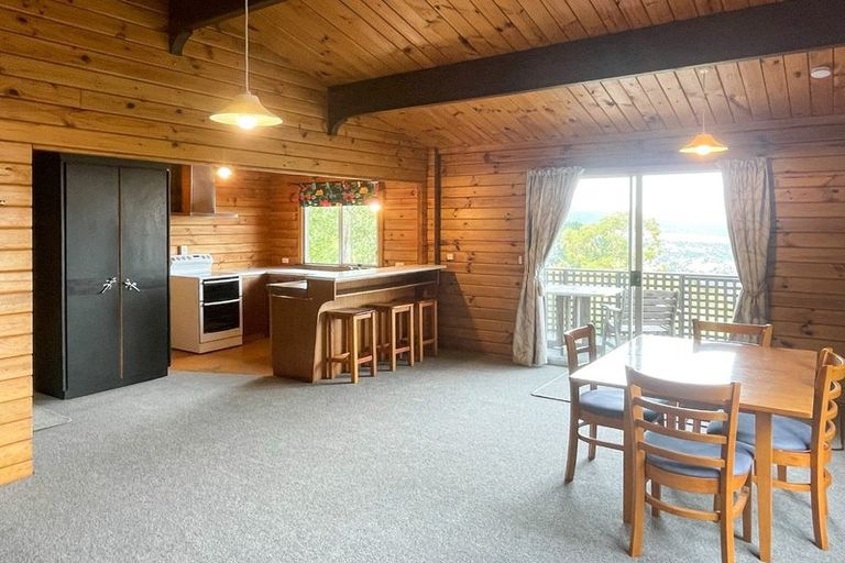 Photo of property in 218 Dyers Pass Road, Cashmere, Christchurch, 8022