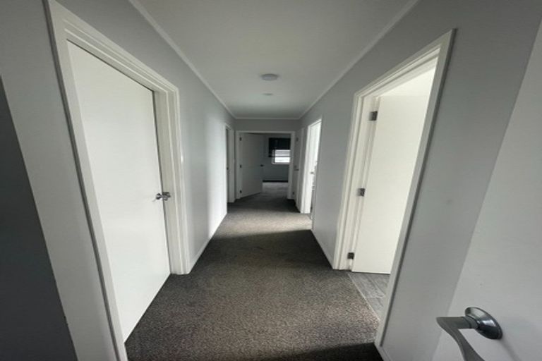 Photo of property in 4 Ririno Place, Manurewa, Auckland, 2102