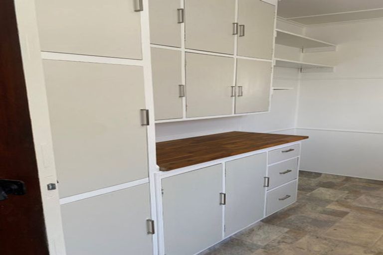 Photo of property in 5 Plymouth Street, Roslyn, Palmerston North, 4414