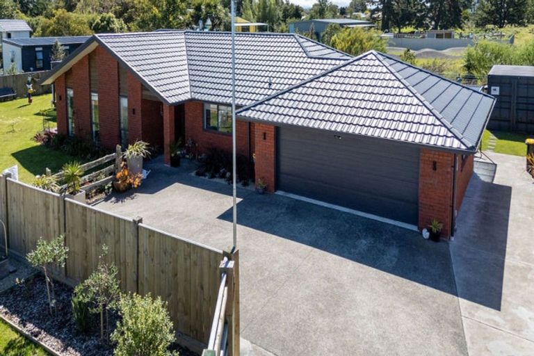 Photo of property in 9d Moreton Road, Carterton, 5713