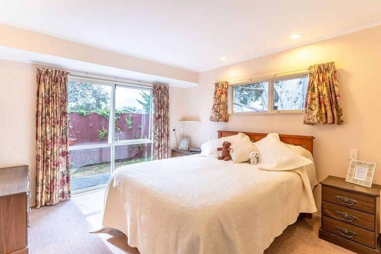 Photo of property in 13 Manly Garden, Paraparaumu Beach, Paraparaumu, 5032