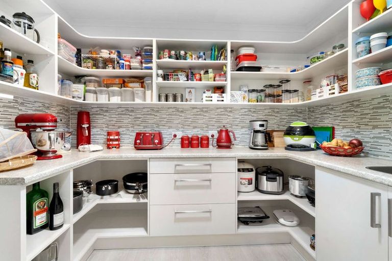 Photo of property in 2g Country Club Lane, Waiuku, 2123