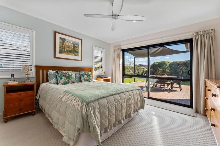 Photo of property in 10 Woodstock Place, Stoke, Nelson, 7011