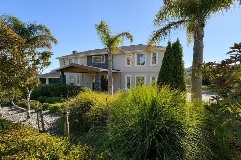 Photo of property in 872 Redoubt Road, Flat Bush, Auckland, 2019