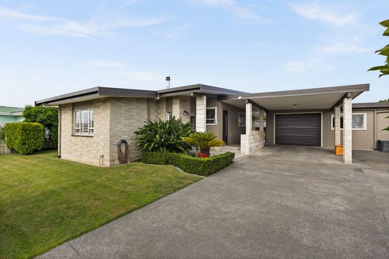 Photo of property in 71 Freyberg Avenue, Tamatea, Napier, 4112