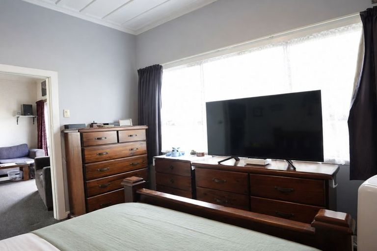 Photo of property in 155 Hakanoa Street, Huntly, 3700