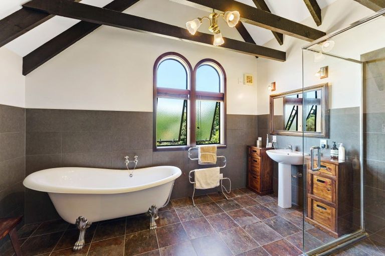 Photo of property in 2 Kitchener Street, Te Horo Beach, Otaki, 5581