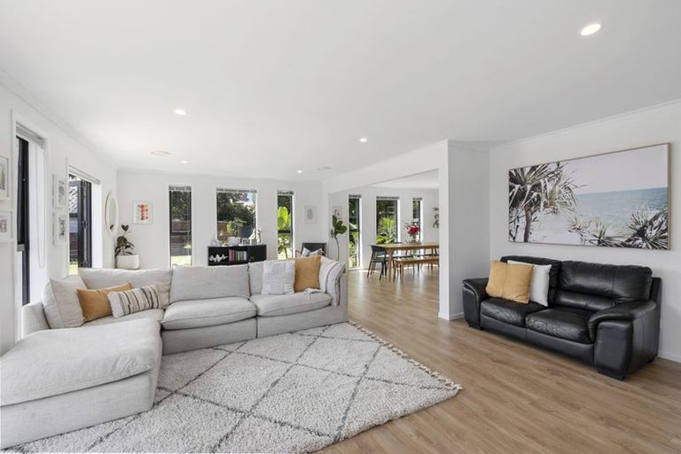 Photo of property in 304 Mangorei Road, Merrilands, New Plymouth, 4312