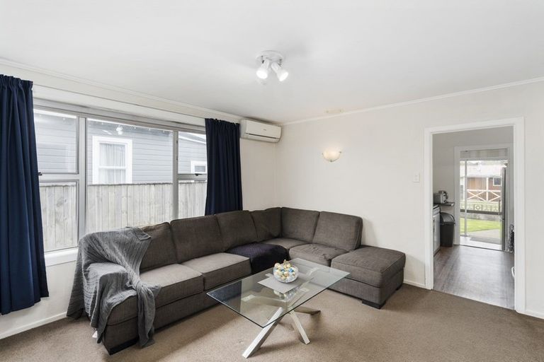 Photo of property in 8 George Street, Hawera, 4610