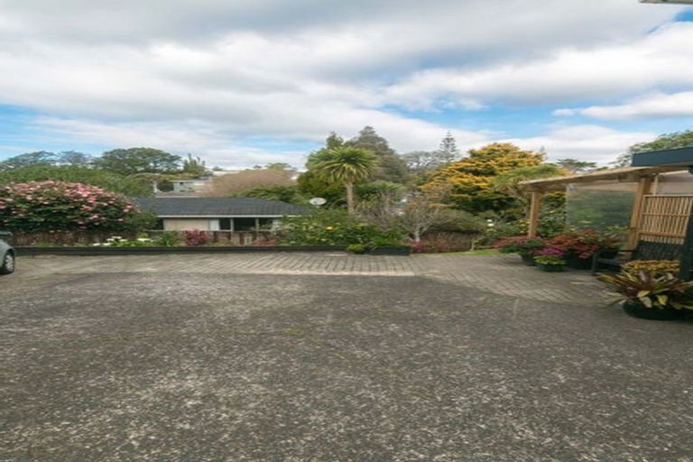 Photo of property in 11 Sunburst Lane, Torbay, Auckland, 0630