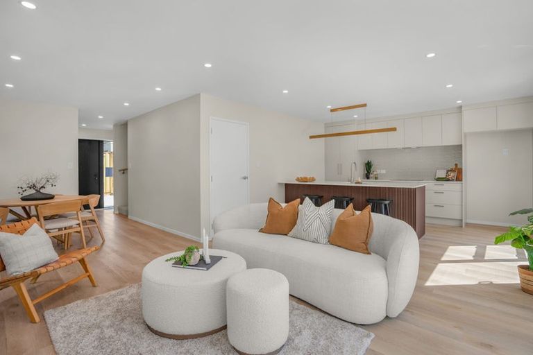 Photo of property in 14 Ngarara Road, Waikanae, 5036