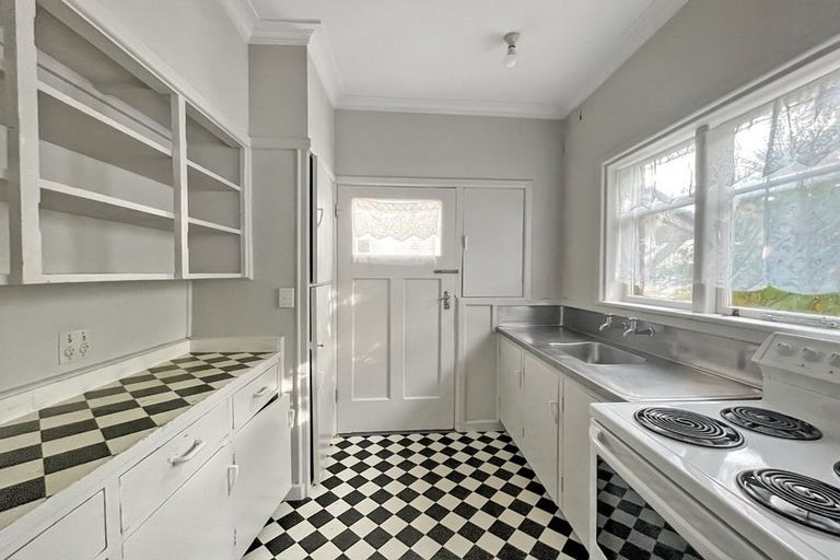 Photo of property in 2b Glenalmond Road, Mount Eden, Auckland, 1024