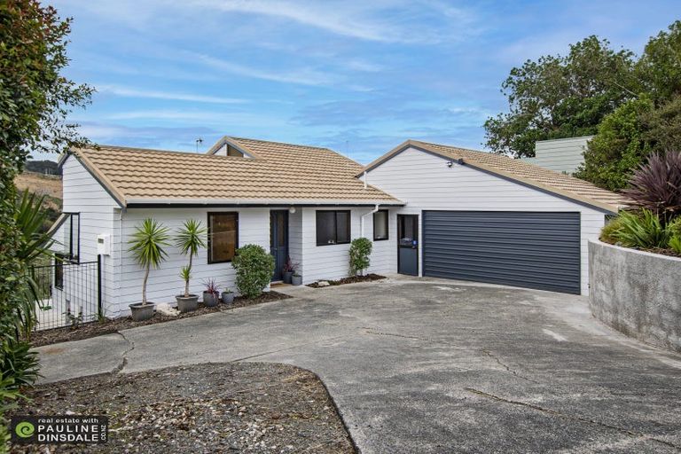 Photo of property in 43 Ngahere Drive, Horahora, Whangarei, 0110