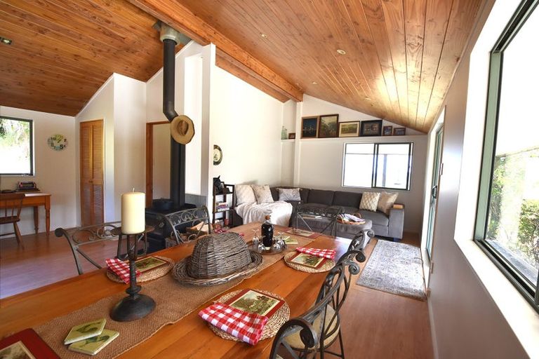 Photo of property in 2762 Kaipara Coast Highway, Glorit, Warkworth, 0984