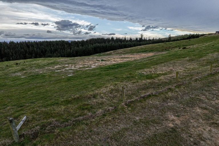 Photo of property in 17 Mission Downs Lane, Loburn, 7472