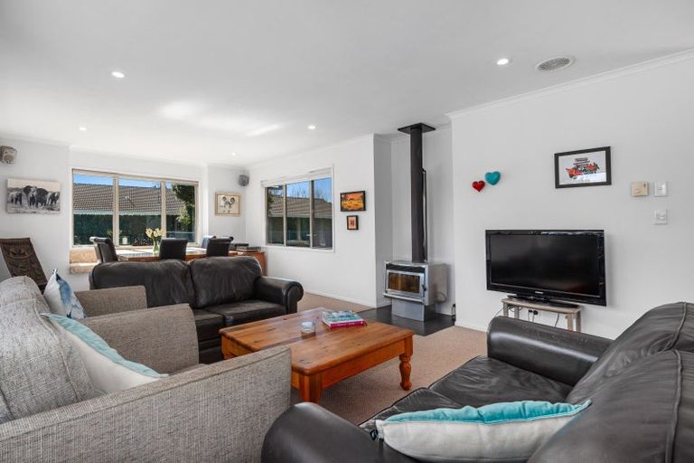 Photo of property in 15 Pinasta Place, Oropi, Tauranga, 3173