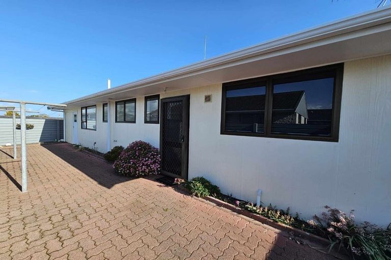 Photo of property in 24 Devon Road, Springvale, Whanganui, 4501