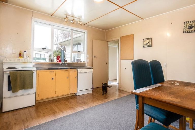 Photo of property in 37 Holdaway Street, Riversdale, Blenheim, 7201