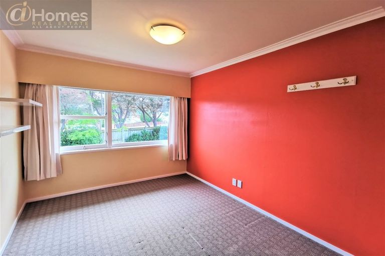 Photo of property in 10 Whiteacres Drive, Sunnyhills, Auckland, 2010