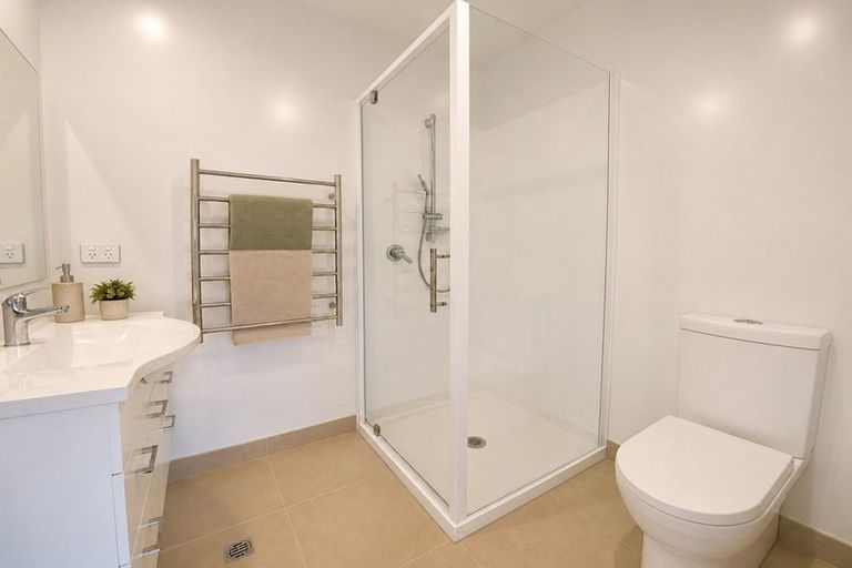 Photo of property in 6/69 Suva Street, Upper Riccarton, Christchurch, 8041