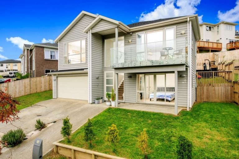 Photo of property in 15 Korihi Drive, Swanson, Auckland, 0614