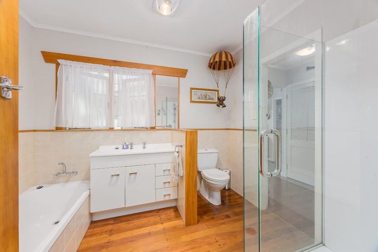 Photo of property in 215 Silver Hill Road, Wellsford, 0975