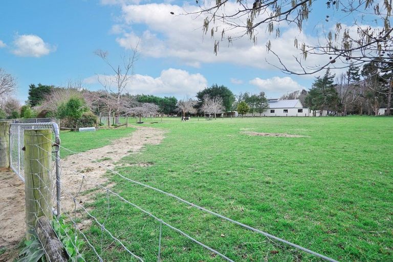 Photo of property in 60 Retreat Road, Waihopai, Invercargill, 9872