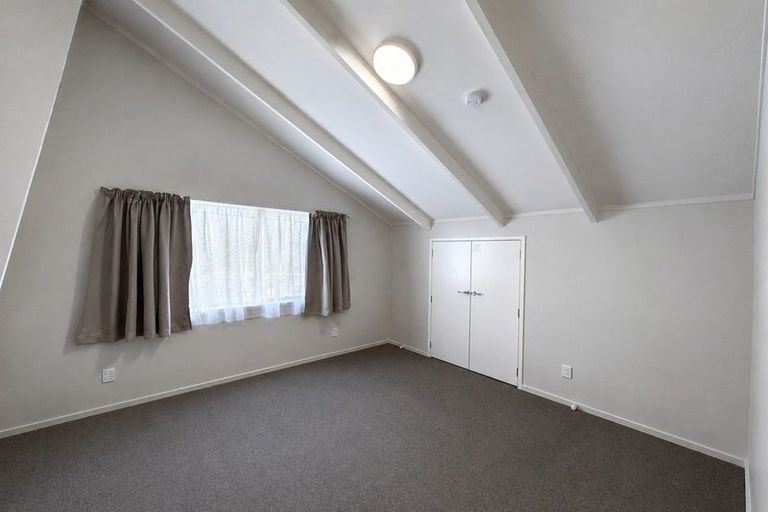 Photo of property in 52 Moncrieff Avenue, Clendon Park, Auckland, 2103