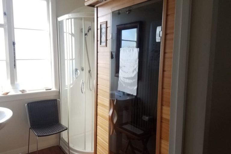 Photo of property in 1/128 Wilsons Road, Saint Martins, Christchurch, 8022