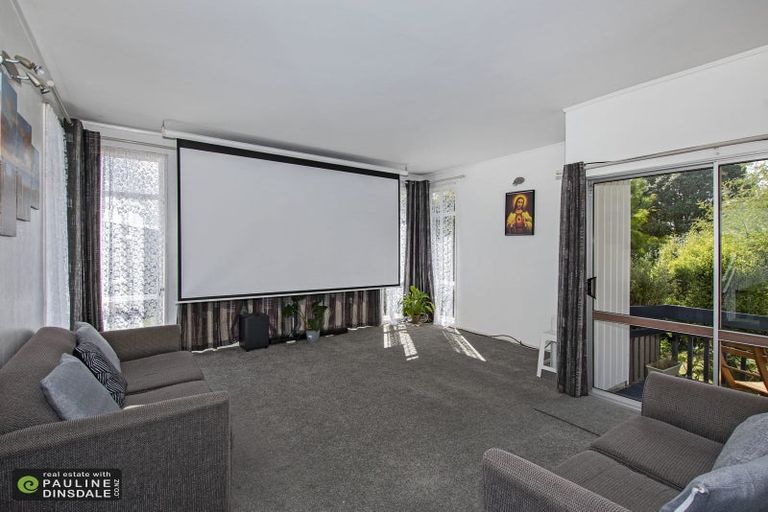 Photo of property in 24 Mountain Road, Morningside, Whangarei, 0110