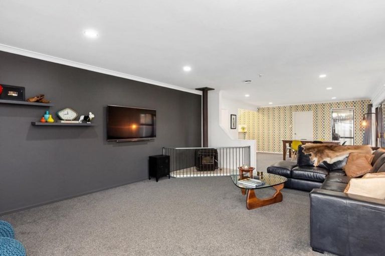 Photo of property in 2 Mornington Road, Balaclava, Dunedin, 9011