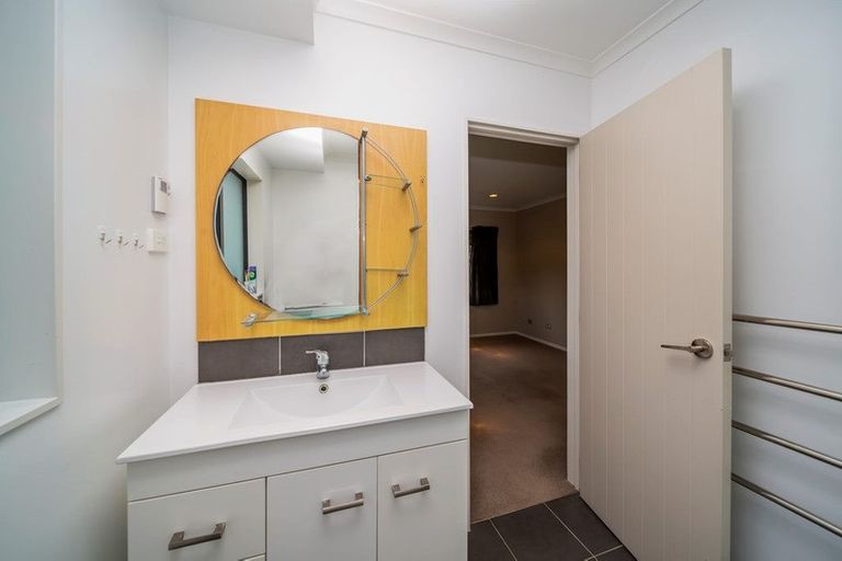 Photo of property in 42 Penrod Drive, Bell Block, New Plymouth, 4312