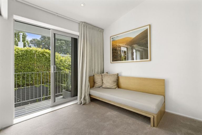 Photo of property in 1/20 Maritime Terrace, Birkenhead, Auckland, 0626