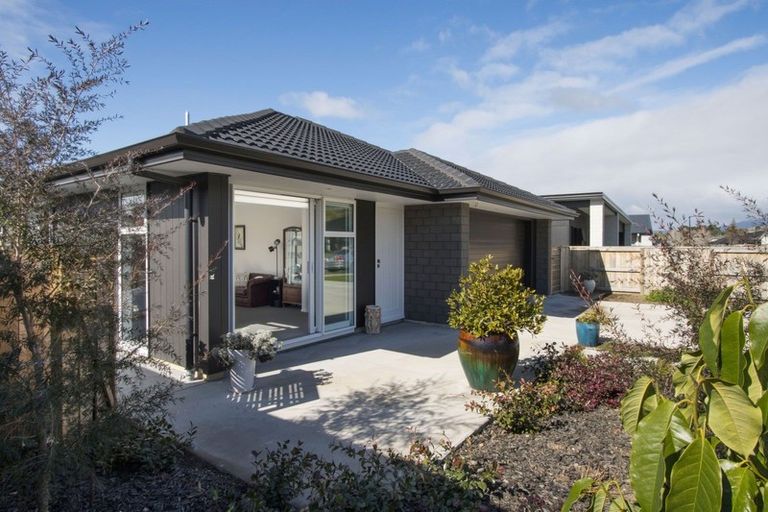 Photo of property in 2 Mural Drive, Katikati, 3129