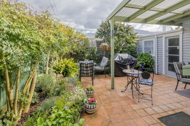 Photo of property in 4 Chester Street, Levin, 5510