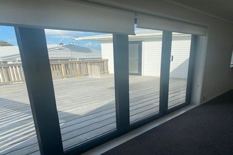 Photo of property in 26 Ranui Avenue, Ranui, Auckland, 0612