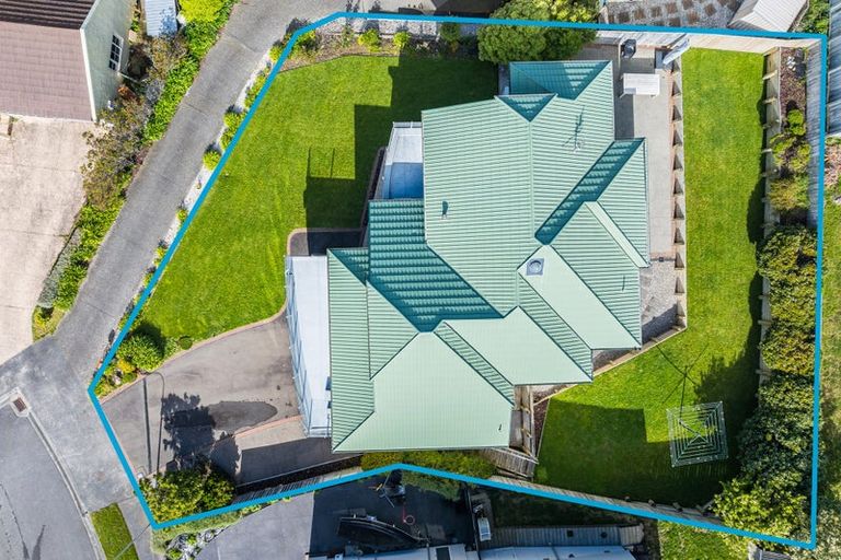 Photo of property in 12 Bowsprit Way, Whitby, Porirua, 5024