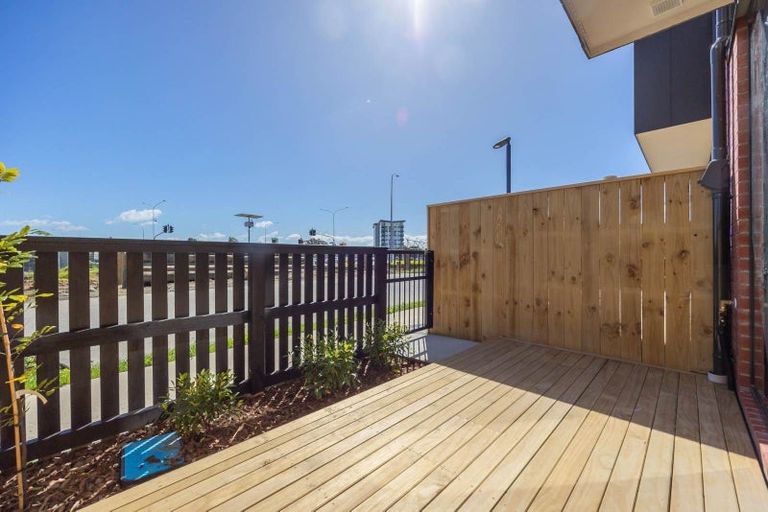 Photo of property in 7/31 Mahalo Avenue, Wiri, Auckland, 2104
