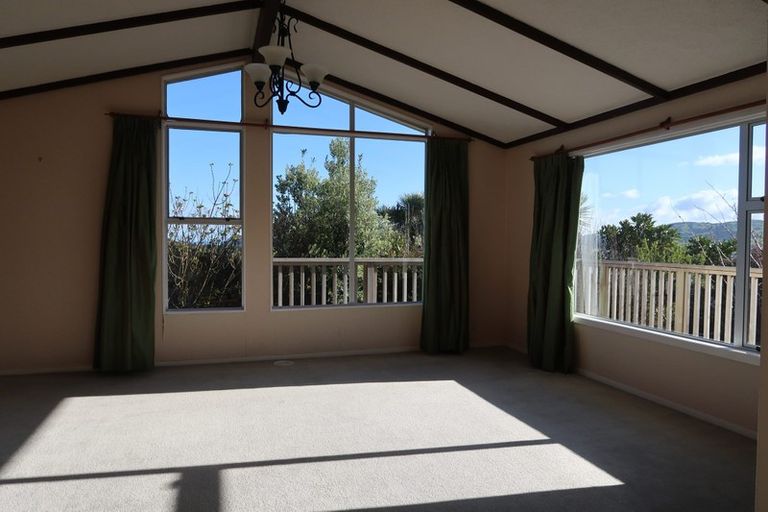 Photo of property in 45 Eskdale Road, Papakowhai, Porirua, 5024