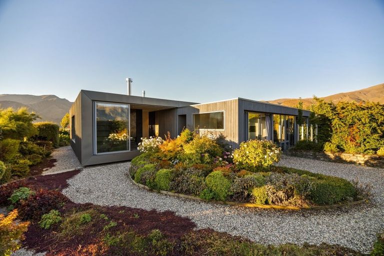 Photo of property in 6 Caldwell Lane, Lake Hayes, Queenstown, 9371