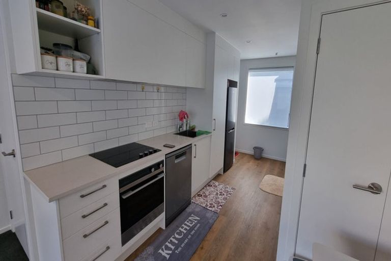 Photo of property in 12/3234 Great North Road, New Lynn, Auckland, 0600