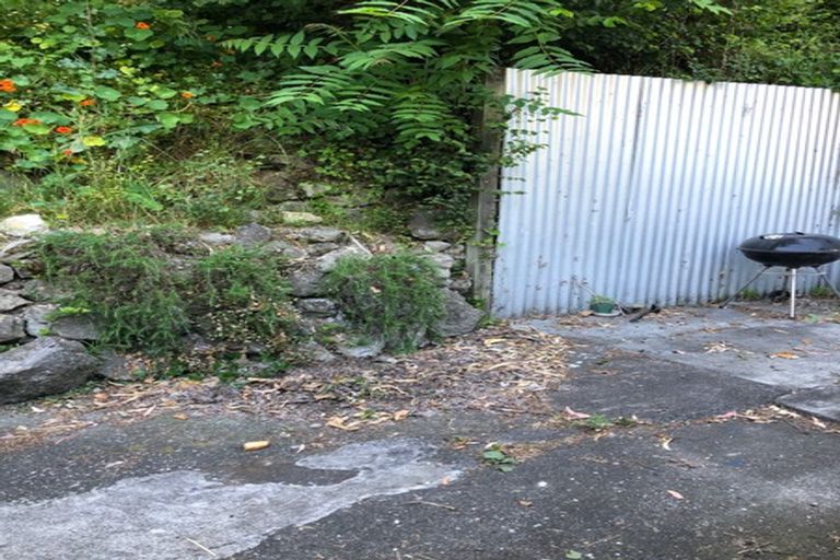 Photo of property in 121-123 Shakespeare Road, Bluff Hill, Napier, 4110