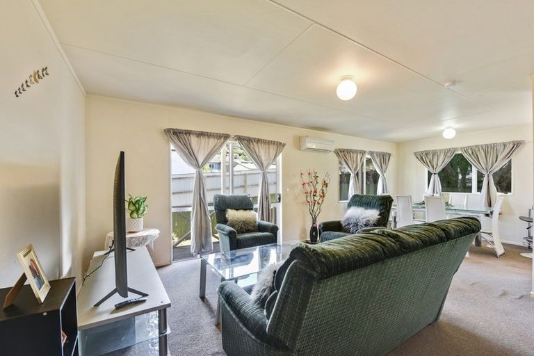 Photo of property in 2/69 Toi Toi Street, Toi Toi, Nelson, 7010