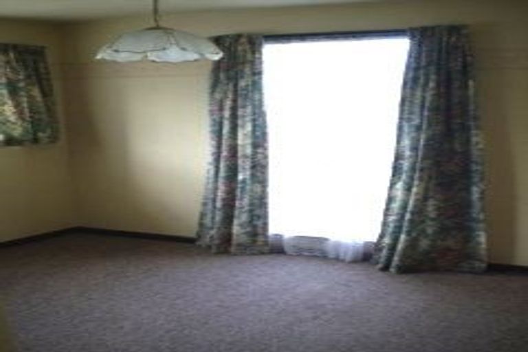 Photo of property in 1/18 Division Street, Riccarton, Christchurch, 8041